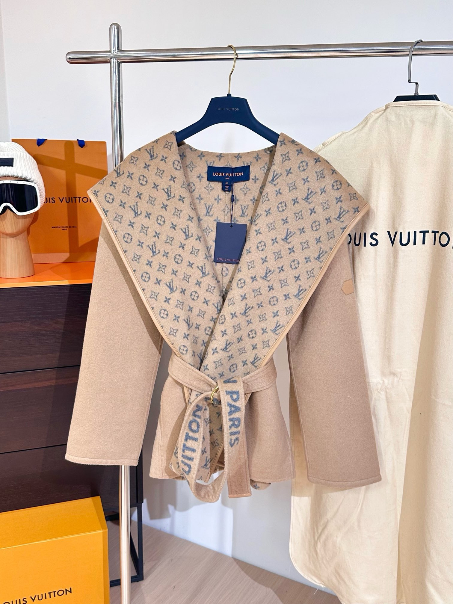 Lou*is Vuitt*on Wool Trench Coat