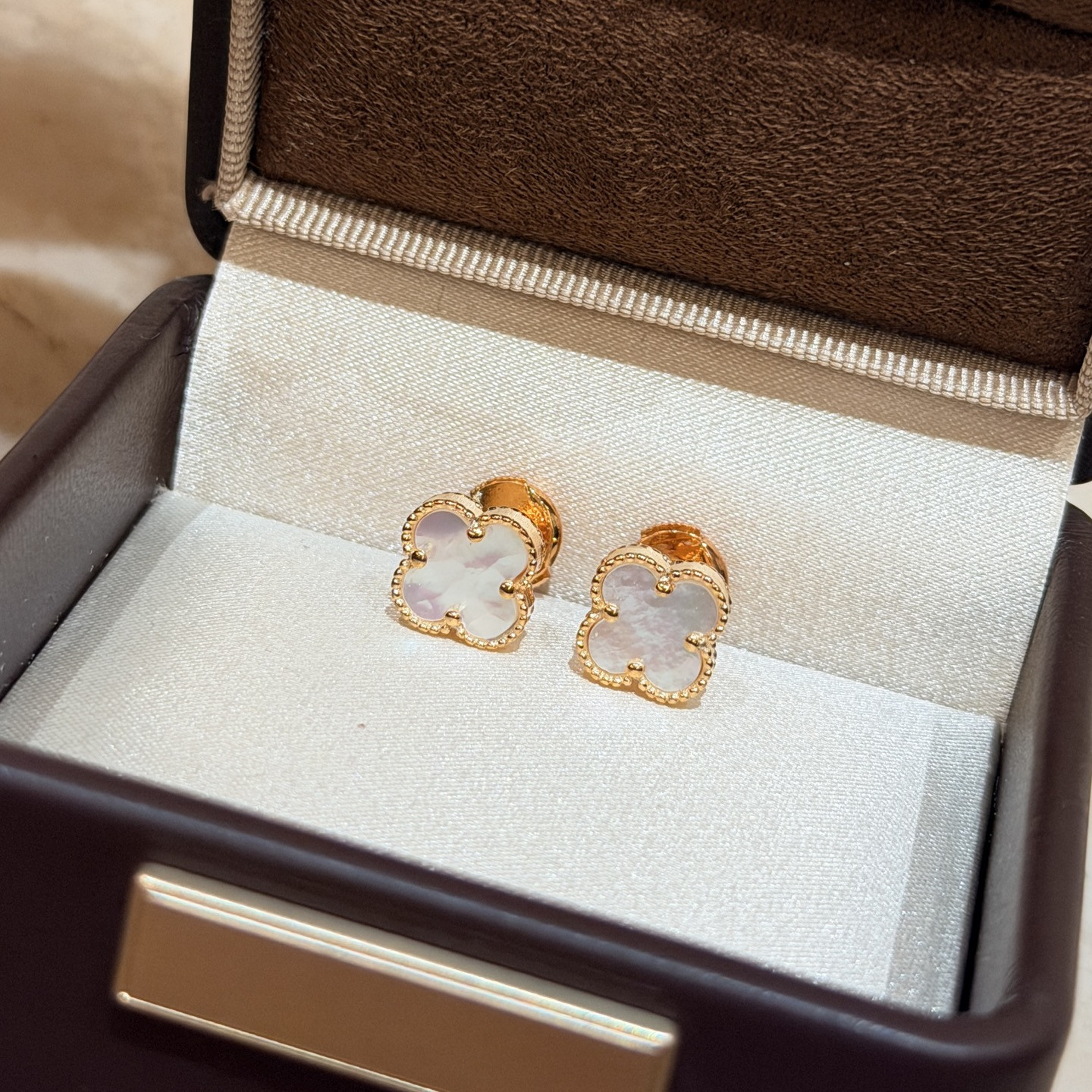 V*n Cl**f &Arpels Earring