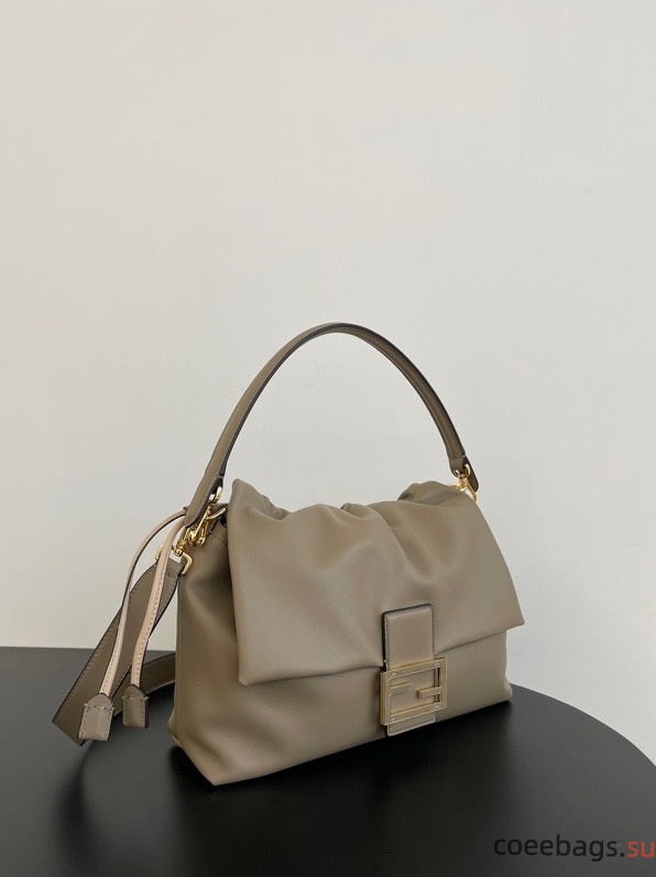 F**di Mamma Baguette Bag-31.5*12*22CM