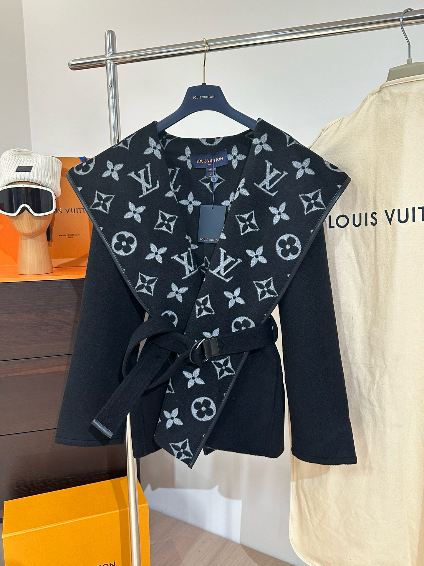 Lou*is Vuitt*on Wool Trench Coat