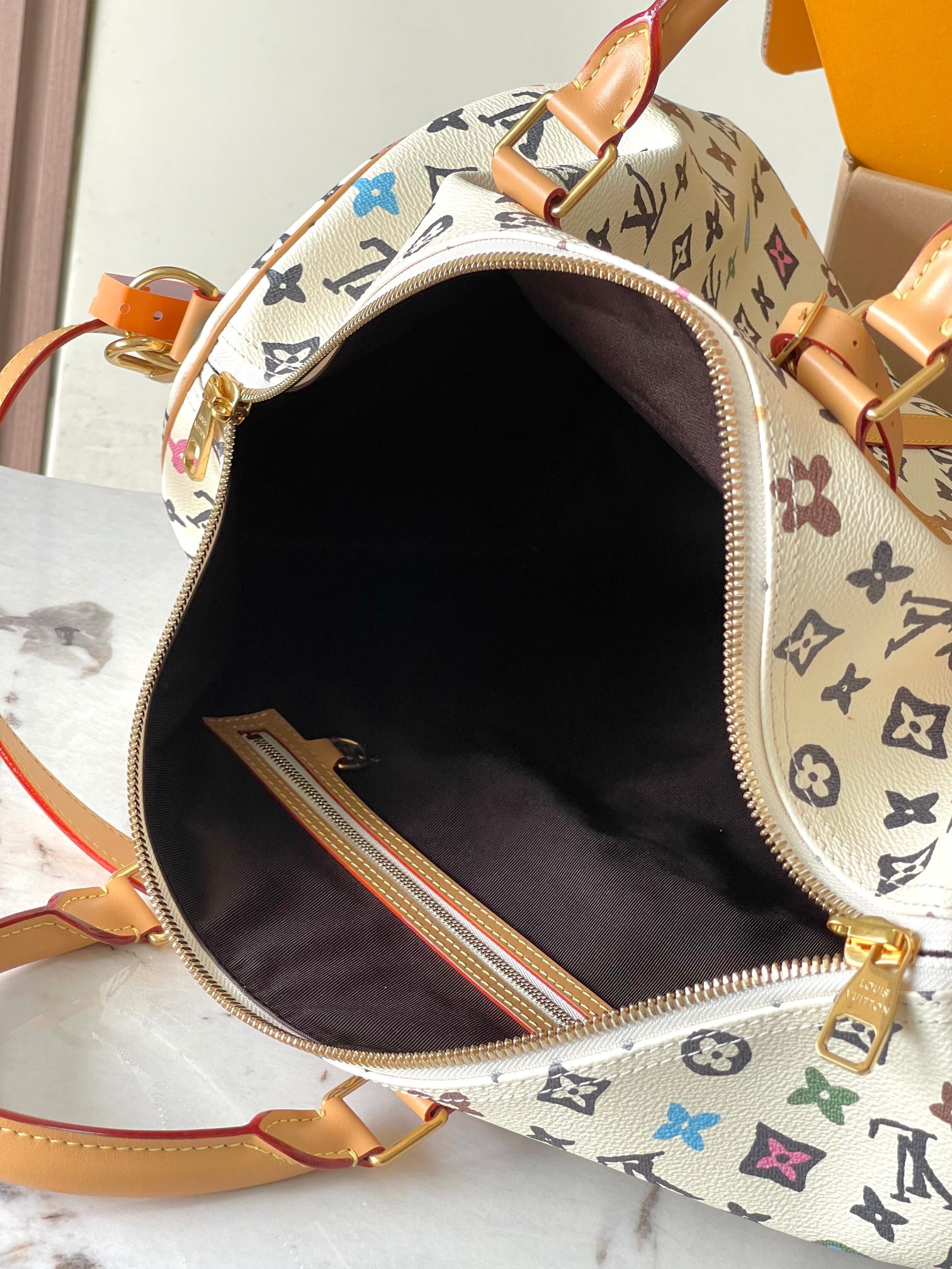 L0vis Vvtt0n by Tyler, the Creator Keepall Bandouliere 45 -45 x 27 x 20CM