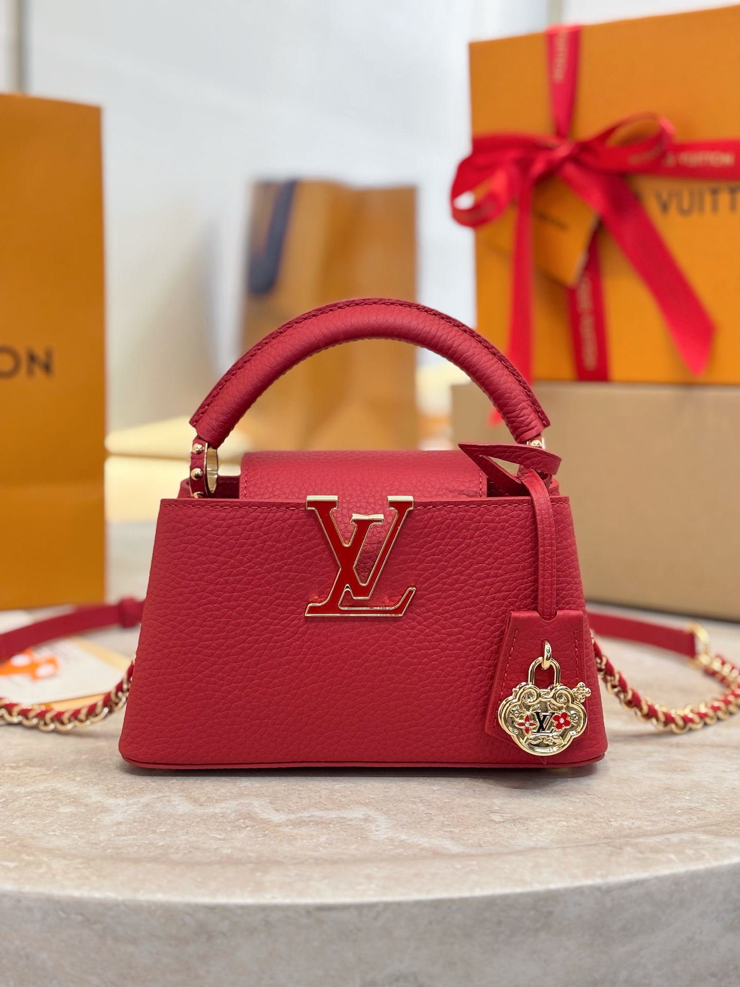 L0vis Vvtt0n Capucines East-West Mini Capucines -M27300-21*14*8CM