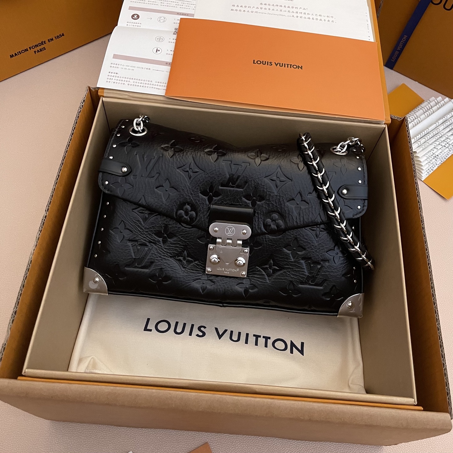 L0vis Vvtt0n Trunkie Fashion Leather - Handbags-27 x 16 x 8CM