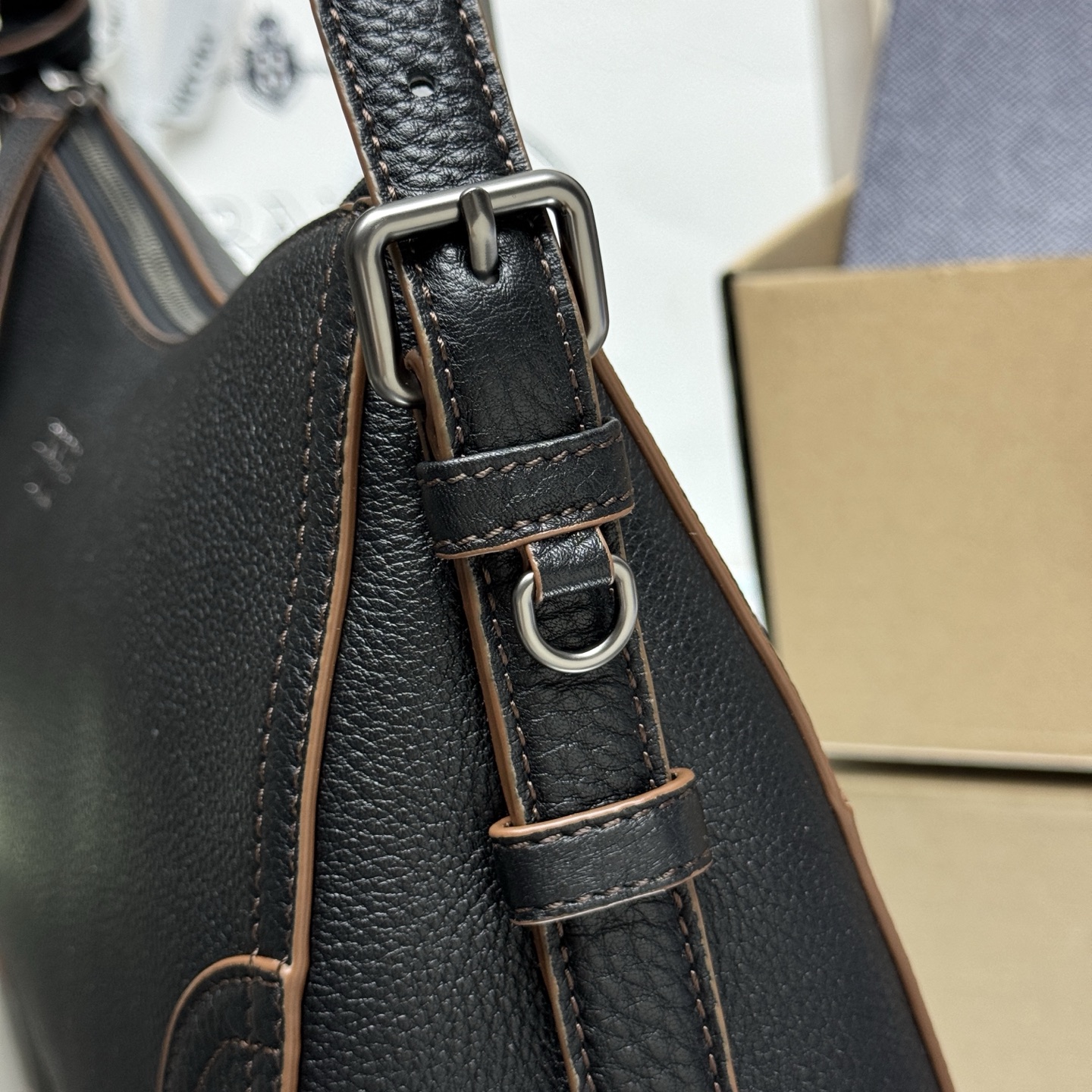 Pra*a Black Large Leather Aimèe Shoulder Bag-1BC280-36*20*11CM