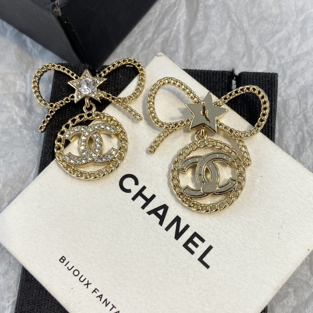 Ch@nel Earring
