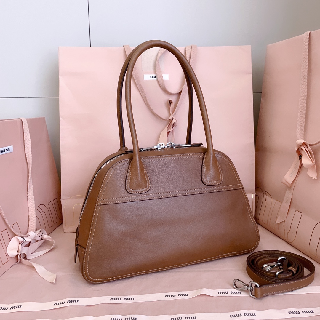 Miu Miu Vivant Top Handbags-32X19.5X11CM