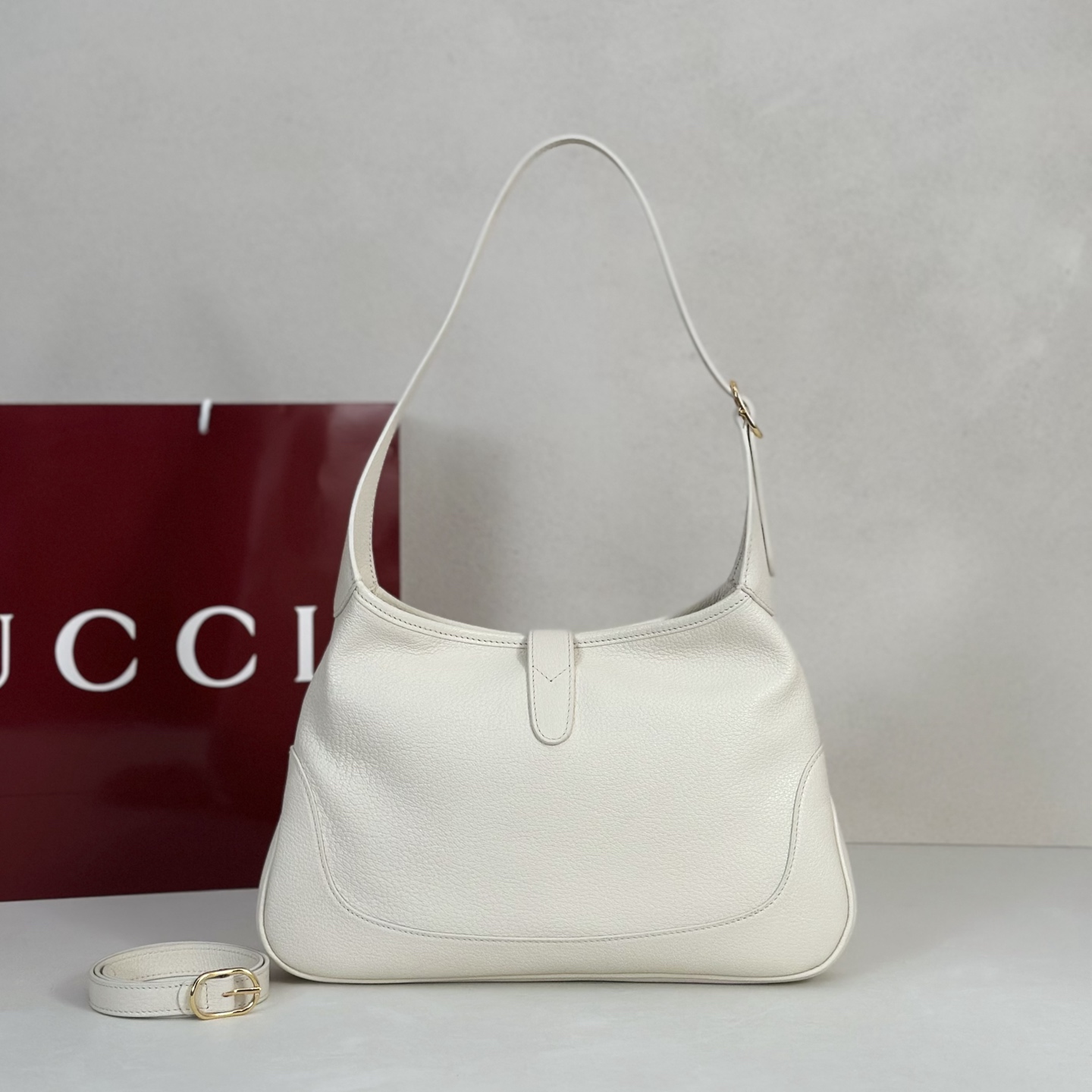 Gvc*1 Jackie Shoulder Bag In White Leather-31.5*21*5CM