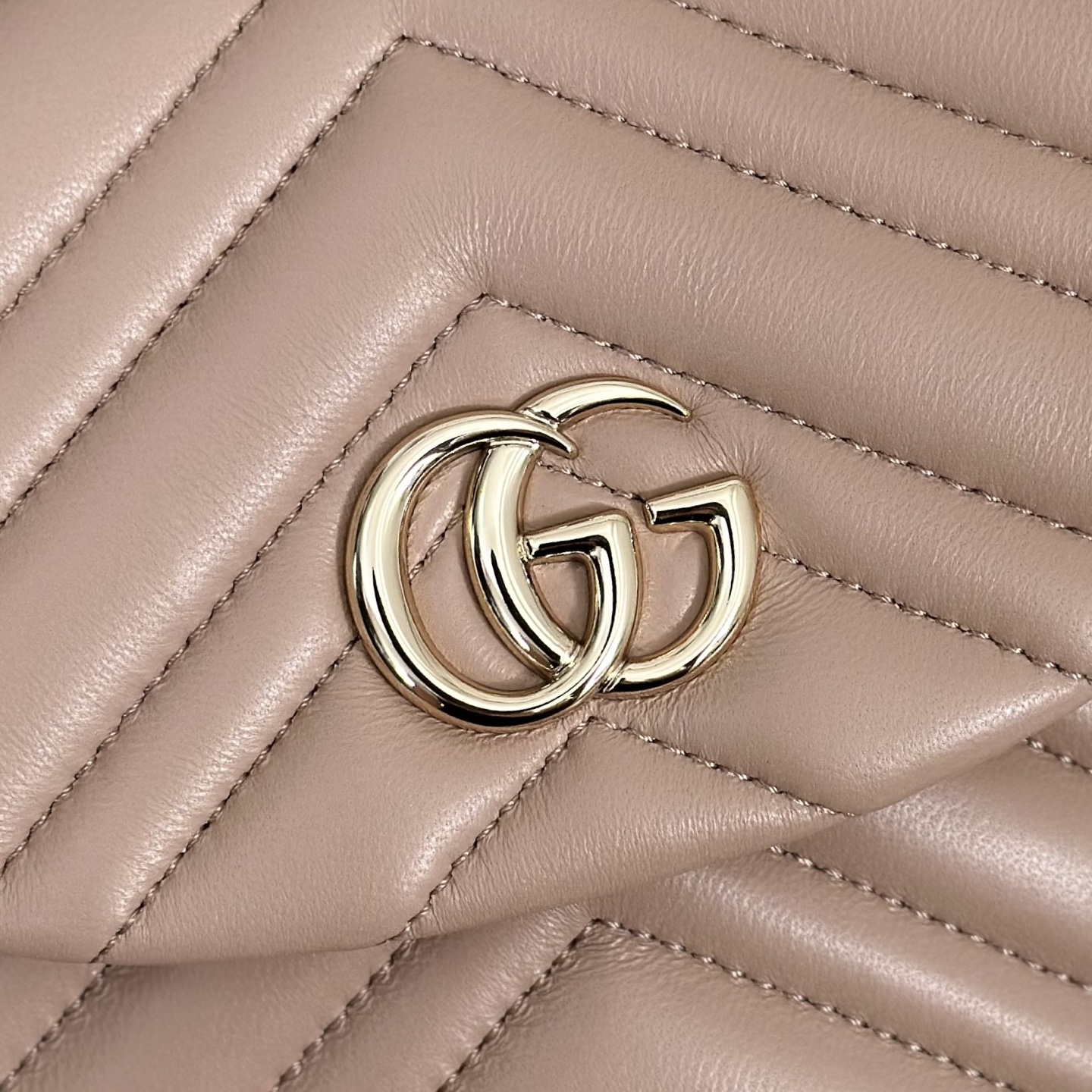 Gvc*1 Mini Marmont Backpack-20*11*18CM