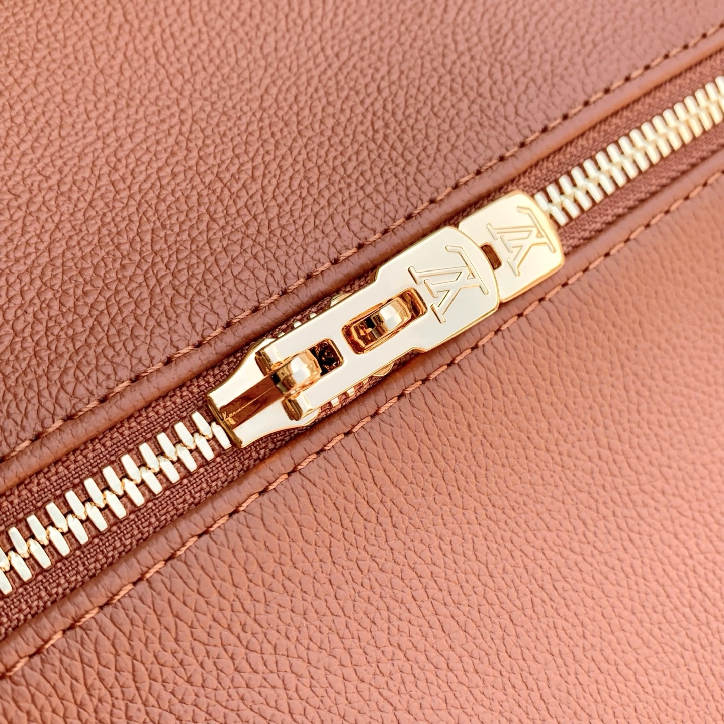 L0vis Vvtt0n Express Handbag-M29428-17 x 13.5 x 26CM
