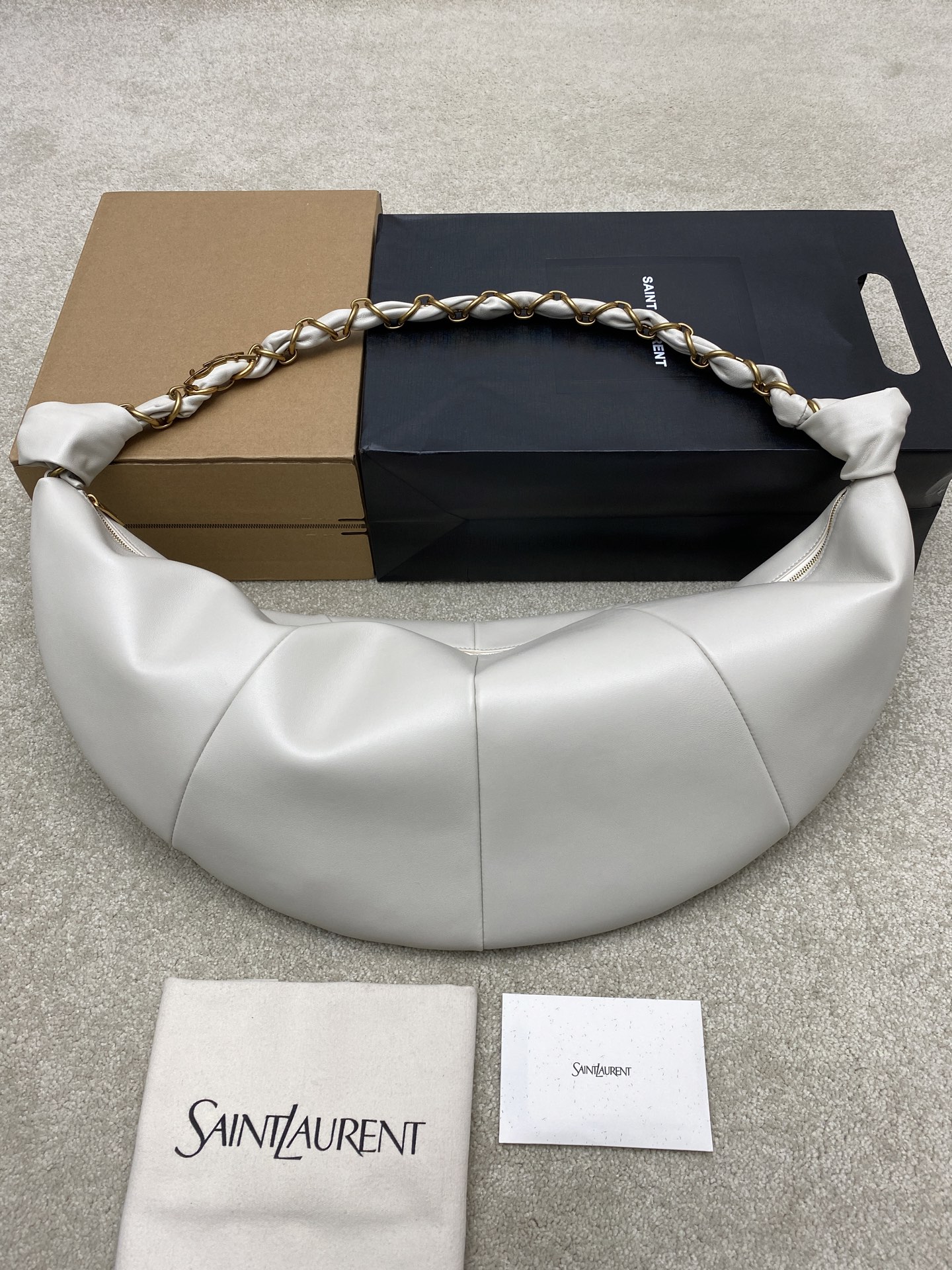 Y51 26SS Amalia-62x28x4CM