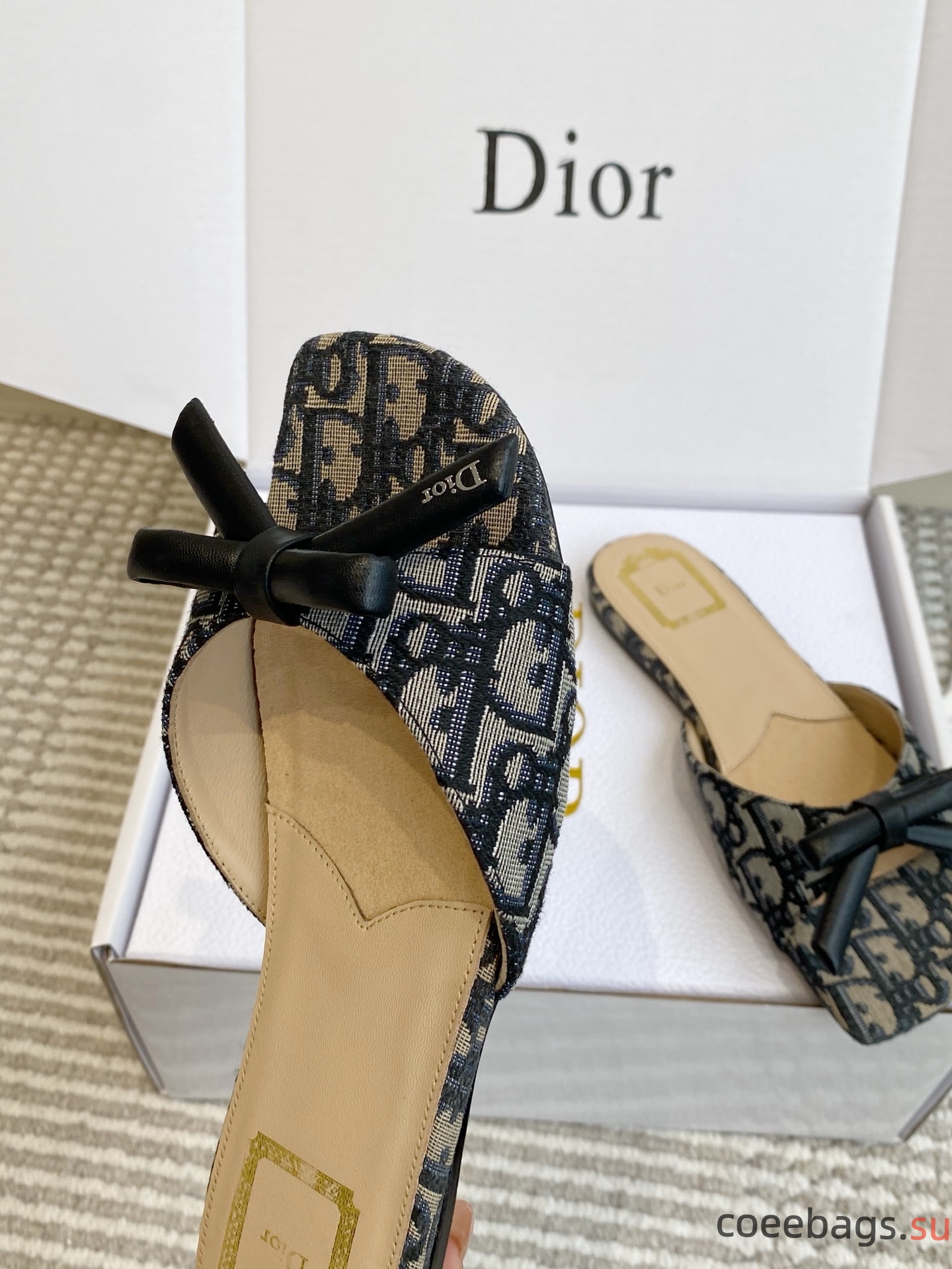 Diro Slippers