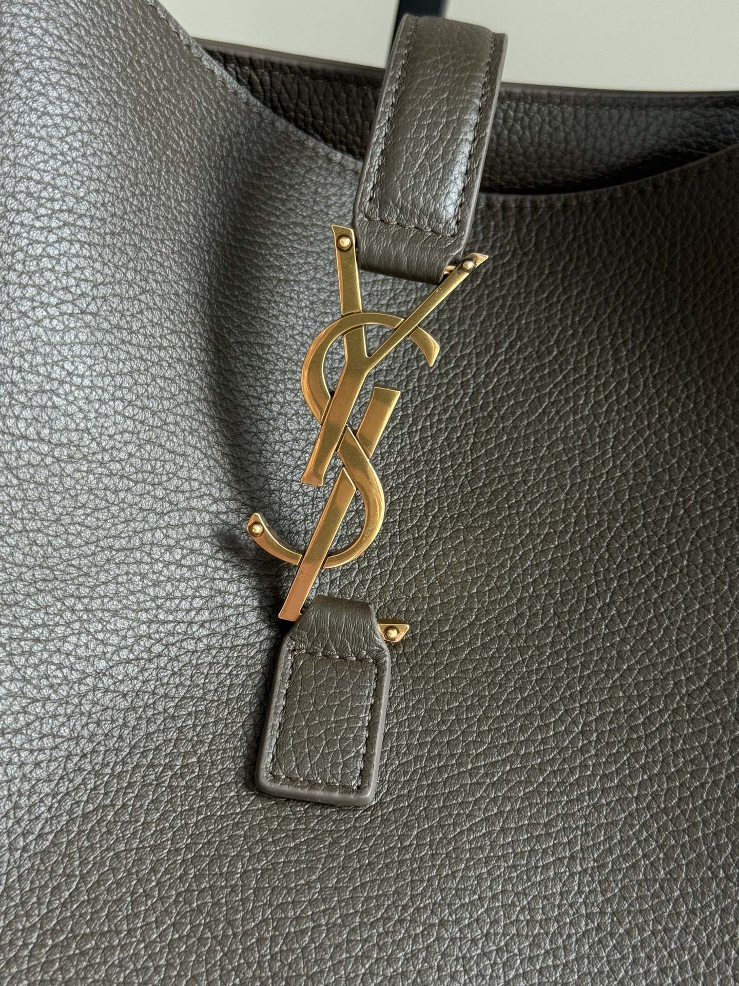 Y51 Hobo Tote-50*28*18CM