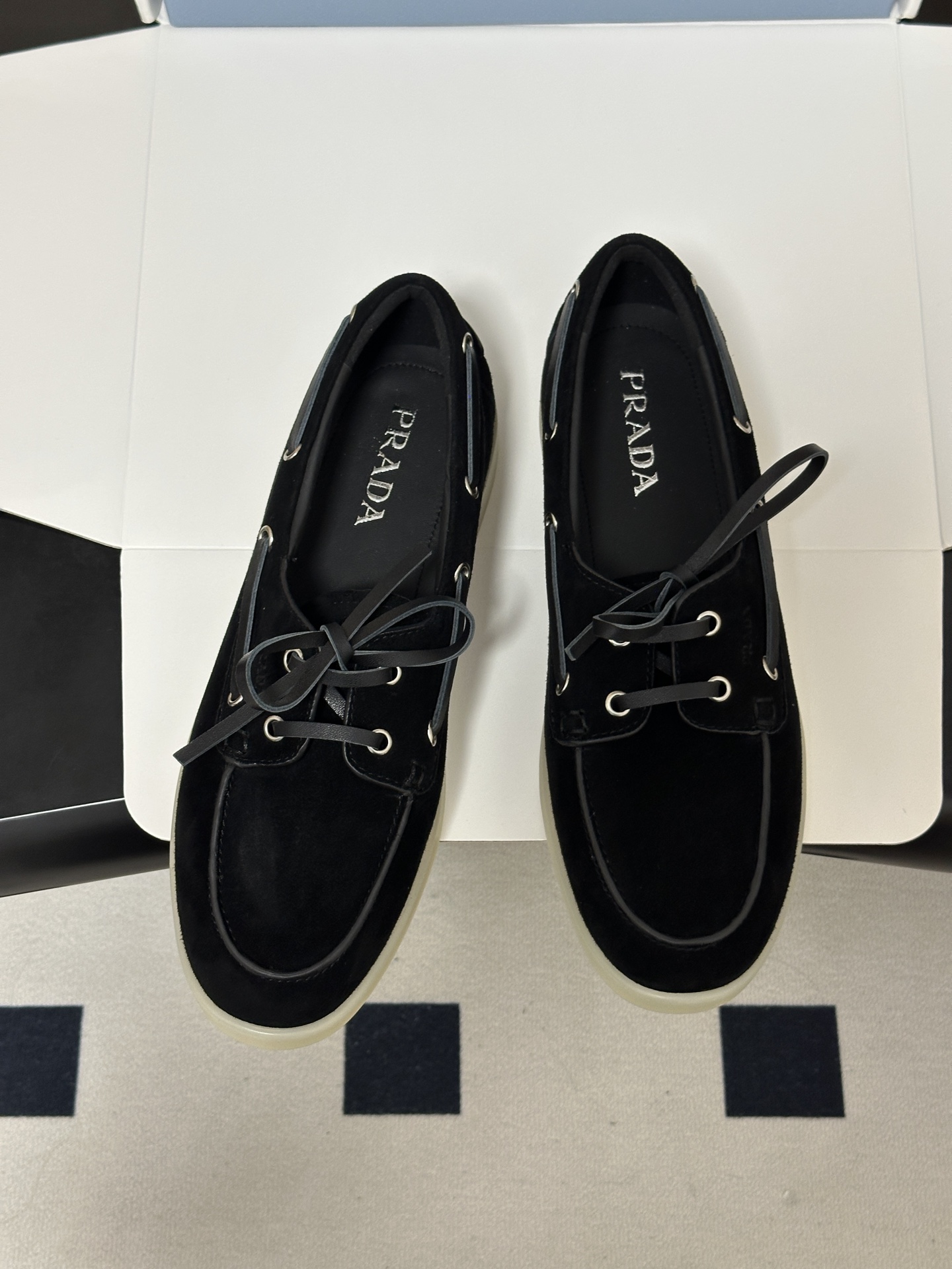 Pra*da 2026ss Suede Boat Shoes