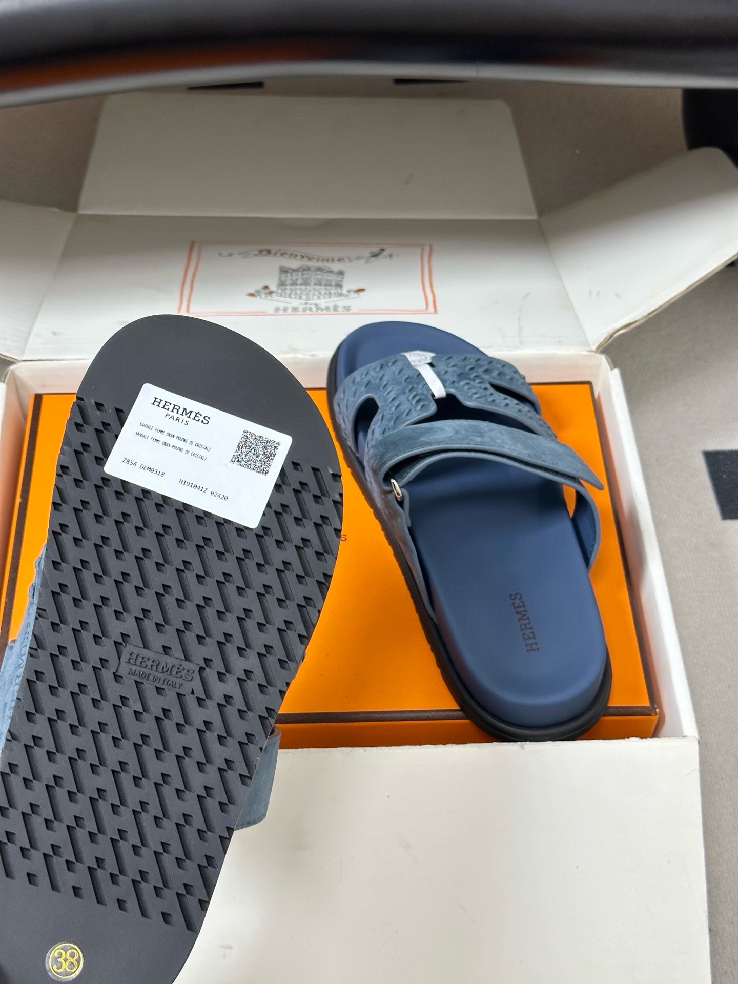 H**me5 Slides