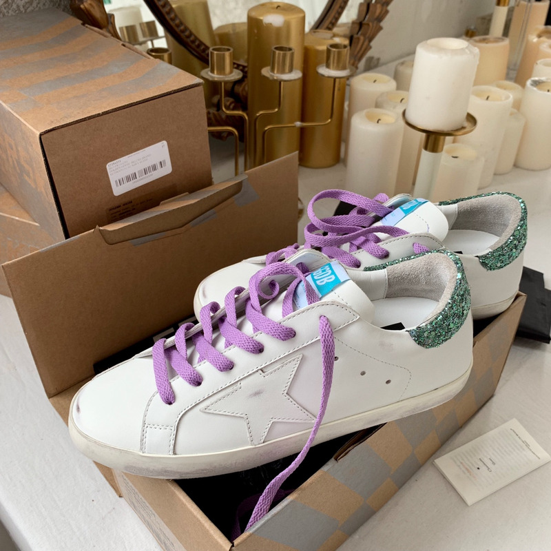 golden goose S*per-star sneakers with star and green glitter heel tab
