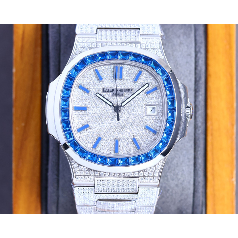 Patek Philippe Nautilus 5711 Blue Emerald Diamonds