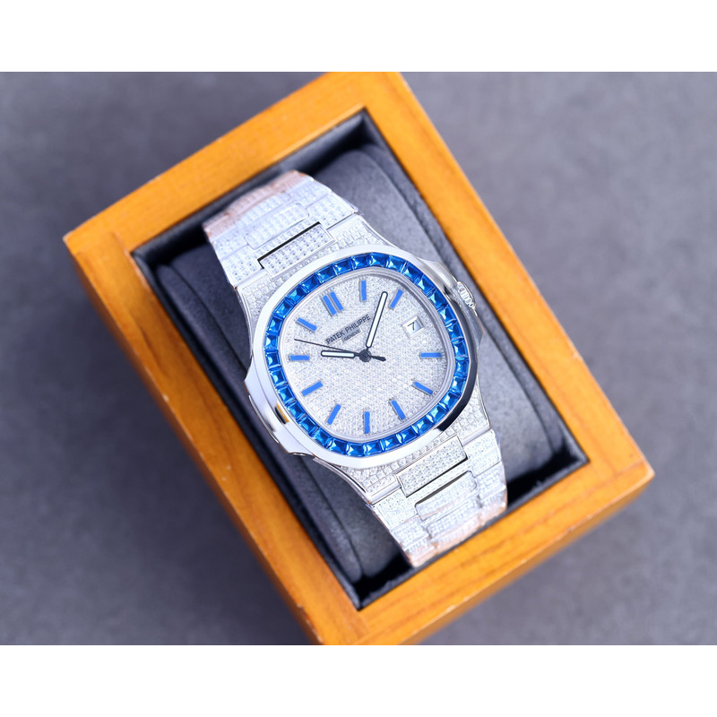 Patek Philippe Nautilus 5711 Blue Emerald Diamonds