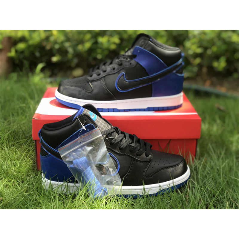 Nike SB Dunk Low Blue Black