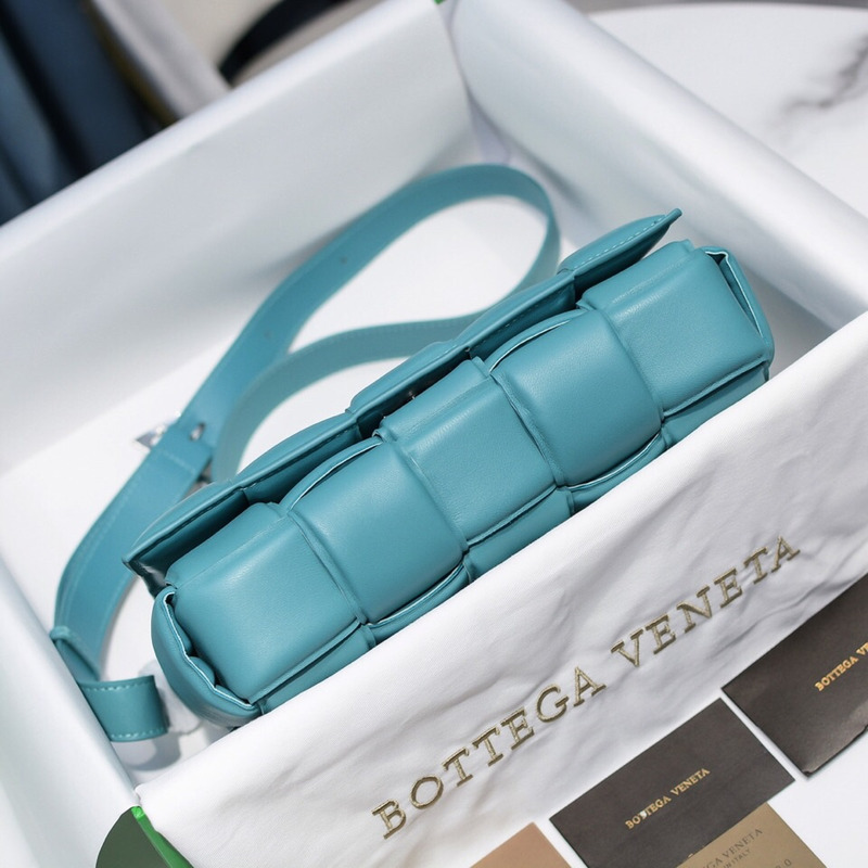 Bo*te*ga ve*ne*ta padded cassette leather shoulder bag lake blue