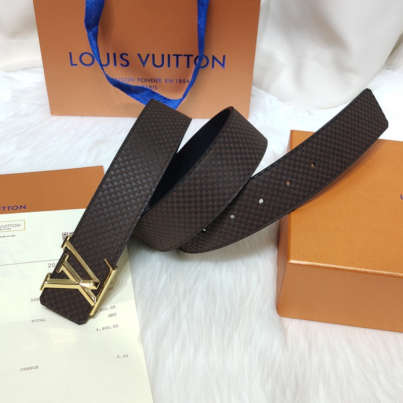 LV INITIALES 40MM BLACK LEATHER GOLD LV