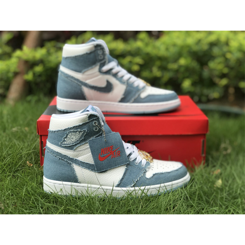 Nike Jordan Air Jordan 1 High OG Denim denim blue denim gold buckle high-top sneakers