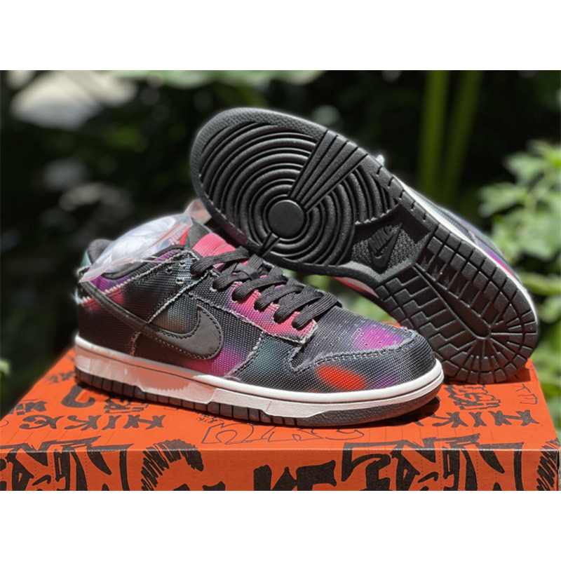 Nike Dunk Low Graffiti Sneakers