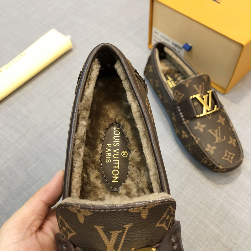 l**is V*t*n monogram canvas loafer brown