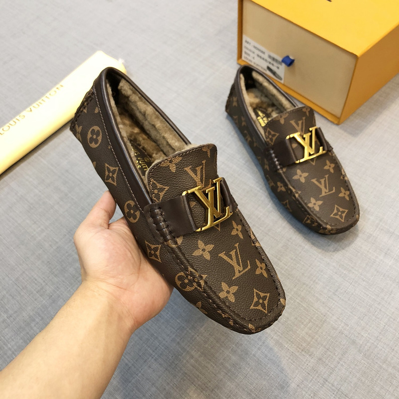 l**is V*t*n monogram canvas loafer brown