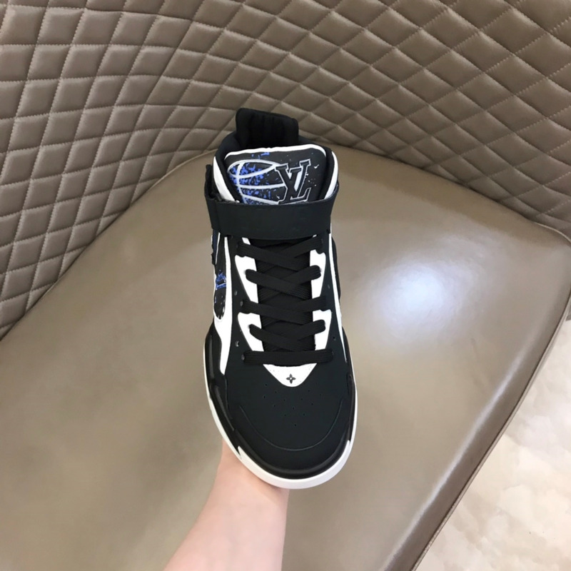 l**is V*t*n tranier 2 sneaker black and blue