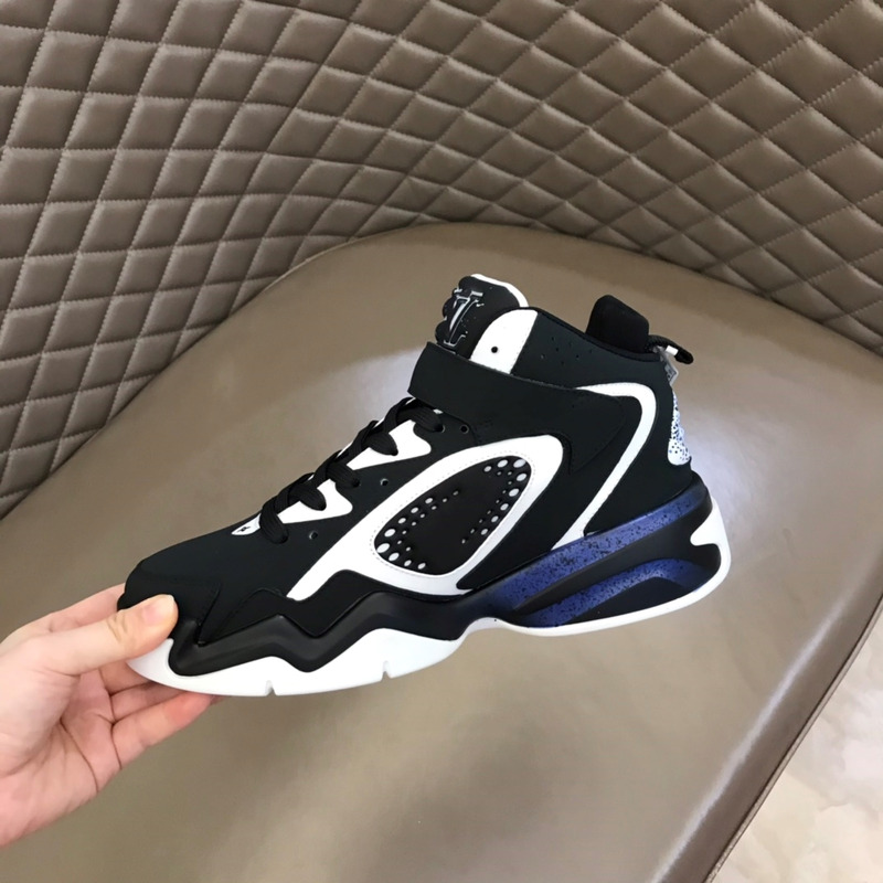 l**is V*t*n tranier 2 sneaker black and blue