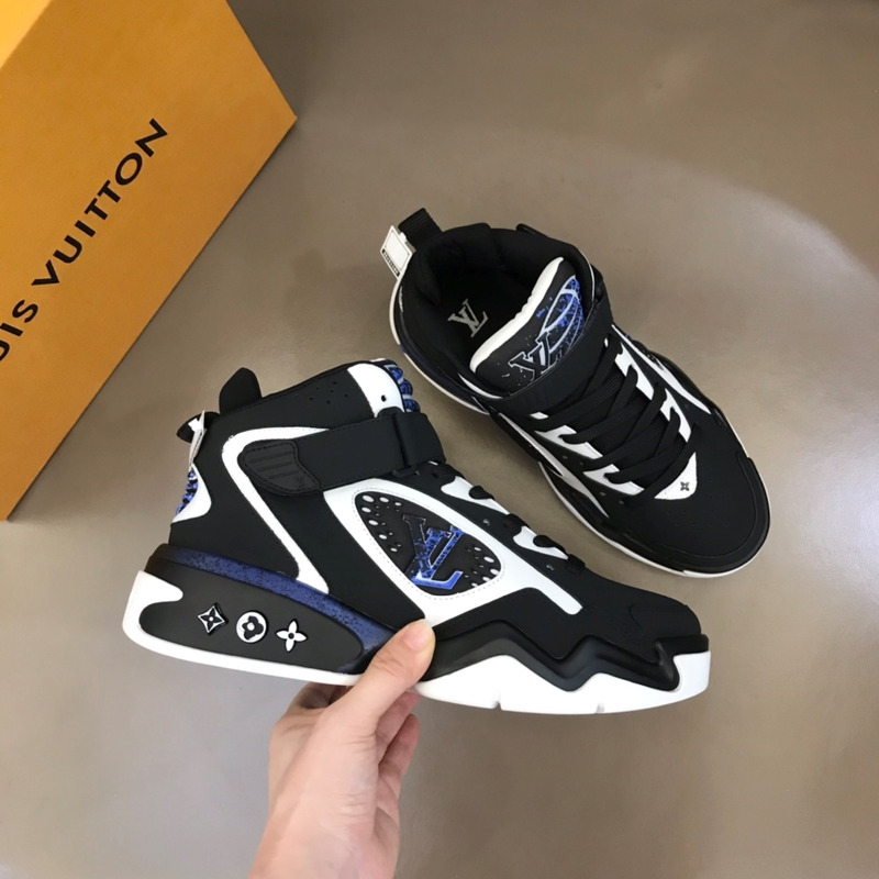 l**is V*t*n tranier 2 sneaker black and blue