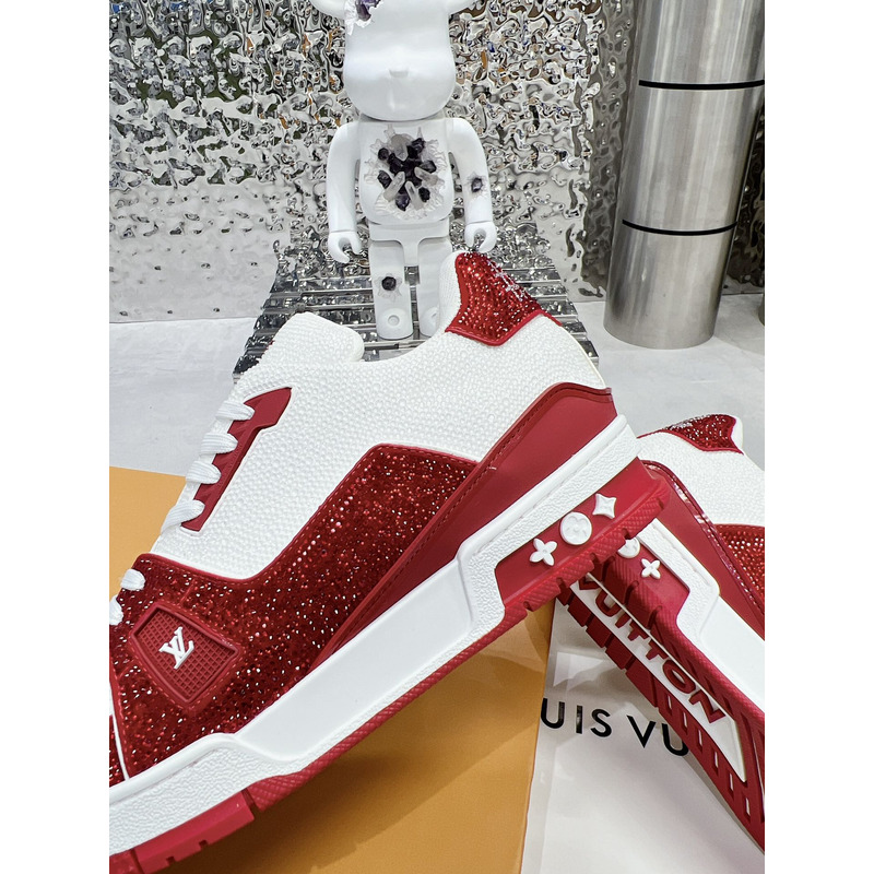 l**is V*t*n trainer #54 signature red white