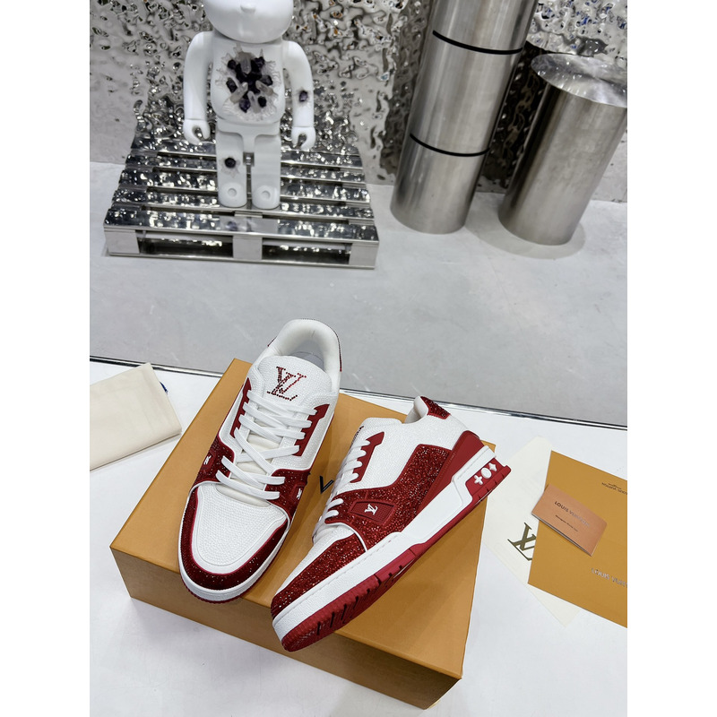 l**is V*t*n trainer #54 signature red white