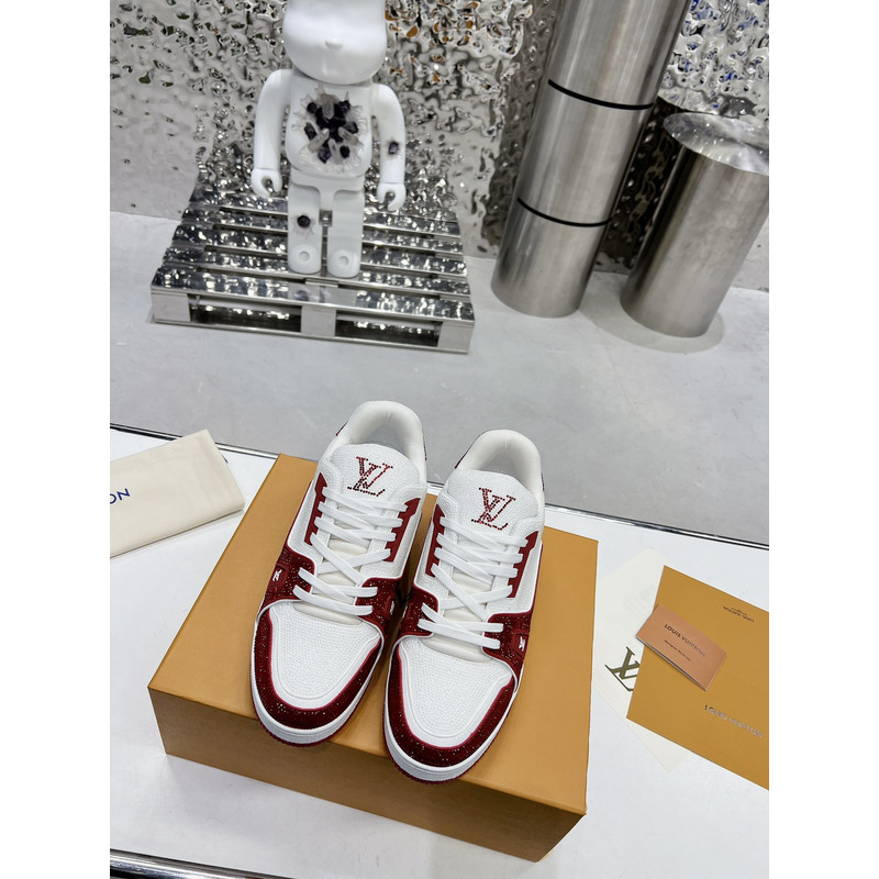 l**is V*t*n trainer #54 signature red white