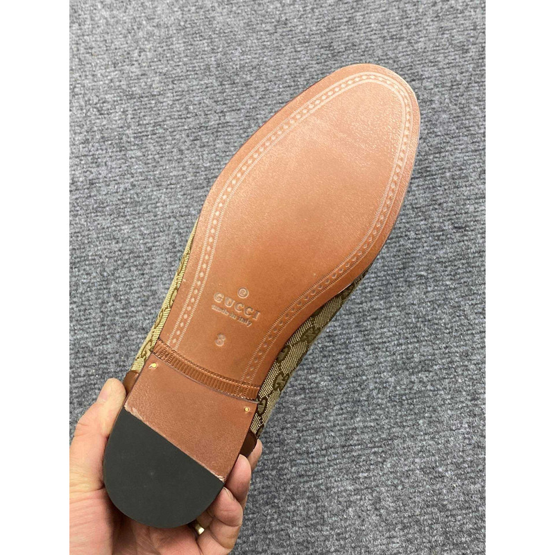 G*u*i horsebit leather loafers in brown
