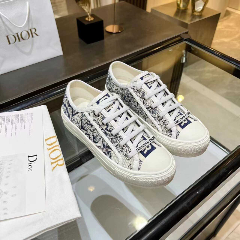 D*or walk\''n\''D*or