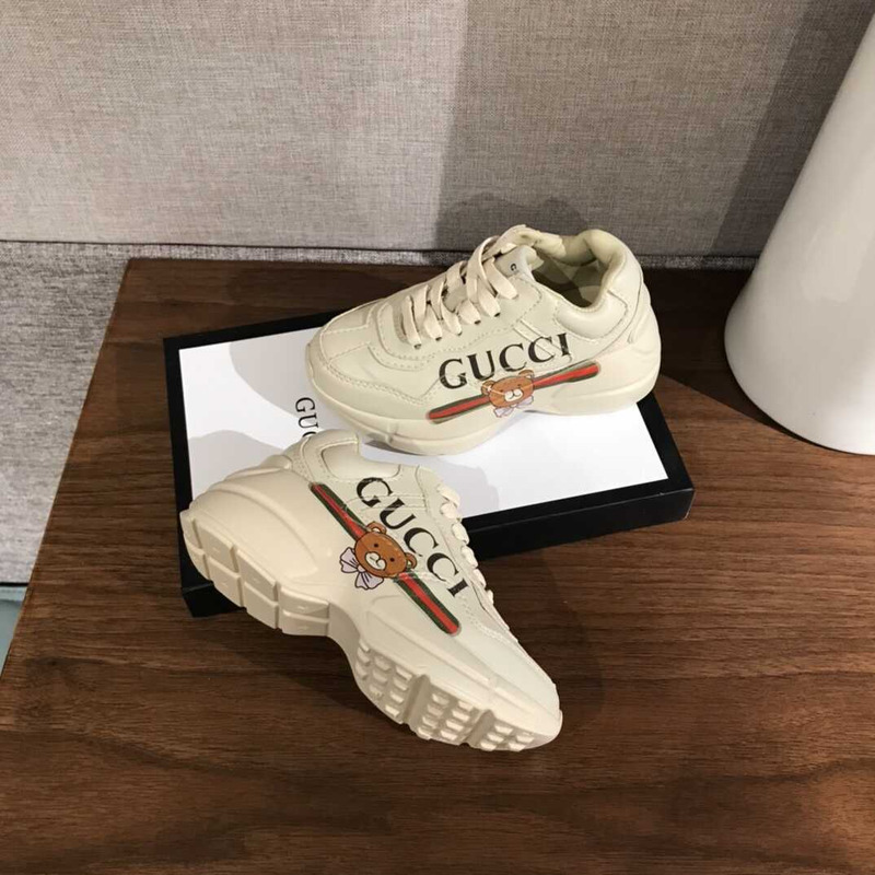 G*u*i x kai (exo) kids sneaker