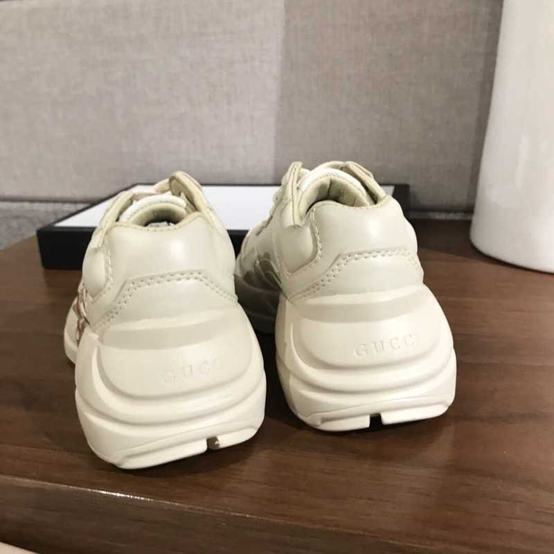 G*u*i x kai (exo) kids sneaker