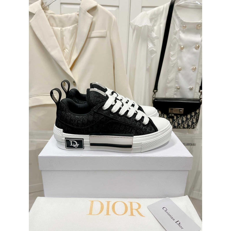 D*or black