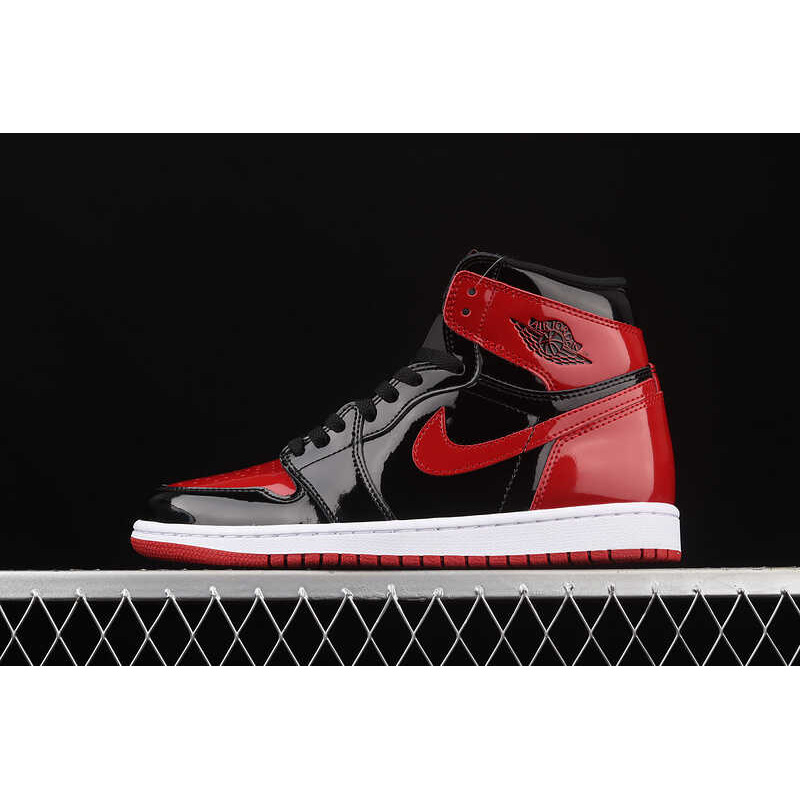 Nike Air Jordan 1 Retro High OG \''Panent Bred\''