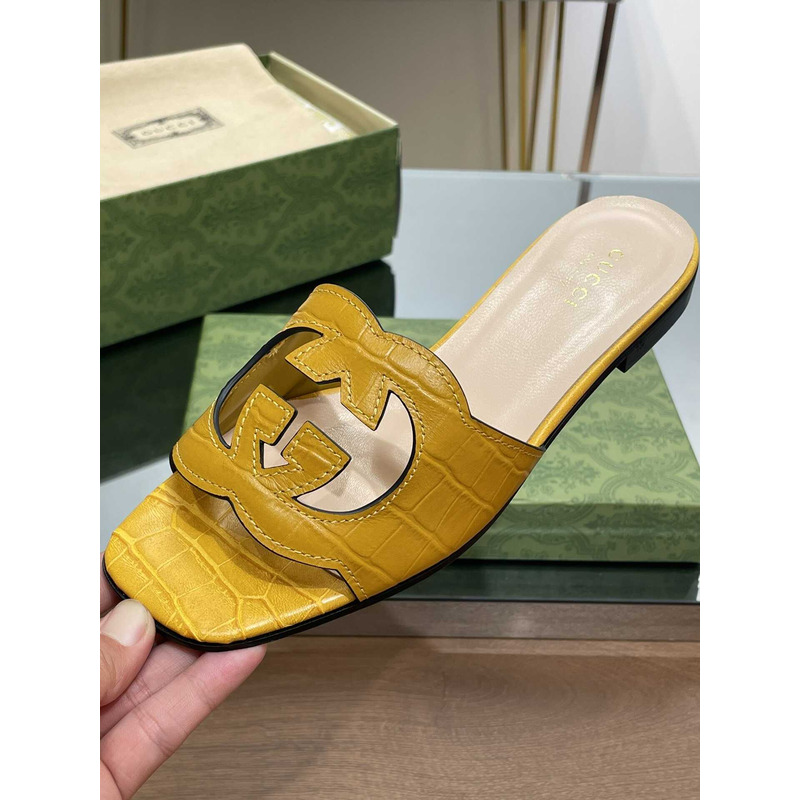 G*u*i interlocking g cut-out sandals yellow