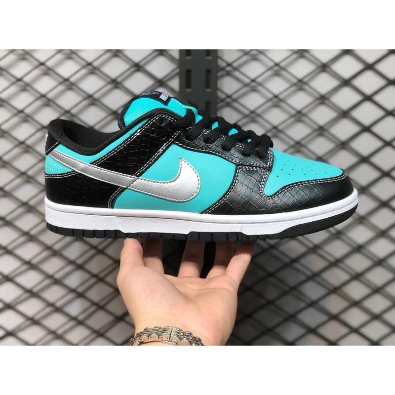 nike dunk low sb low diamond S*pply t*f*ny blue