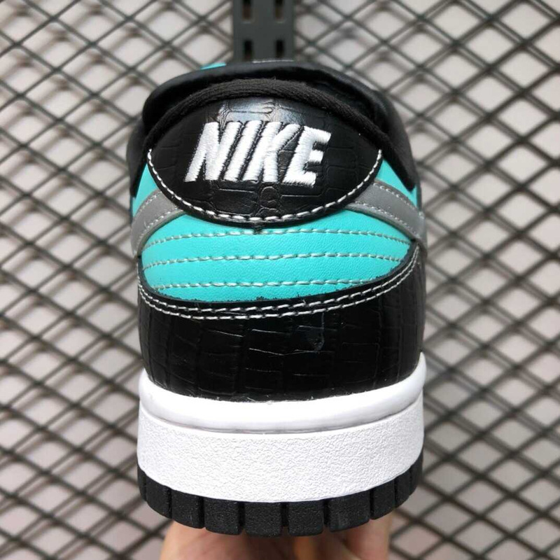 nike dunk low sb low diamond S*pply t*f*ny blue
