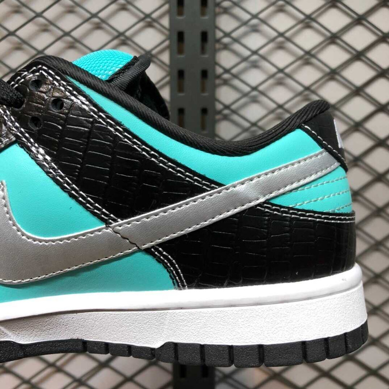 nike dunk low sb low diamond S*pply t*f*ny blue