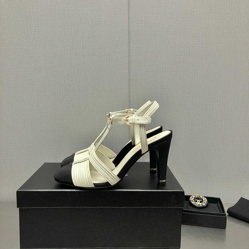 Ch*el lambskin & grosgrain black white