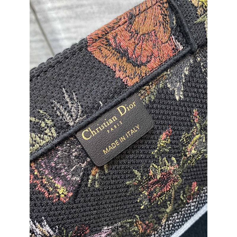 D*or large D*or book tote handbag embroidery