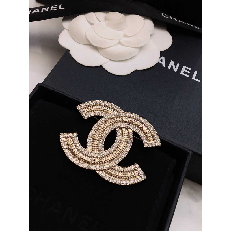 Ch*el cc crystal brooch