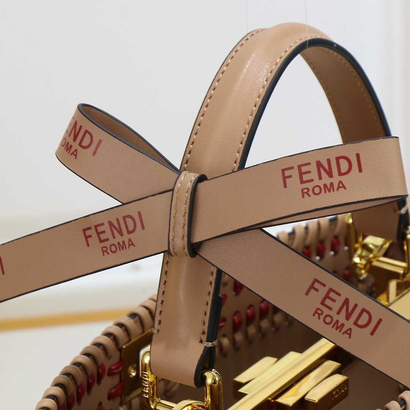 F**di peekaboo iseeu bag brown
