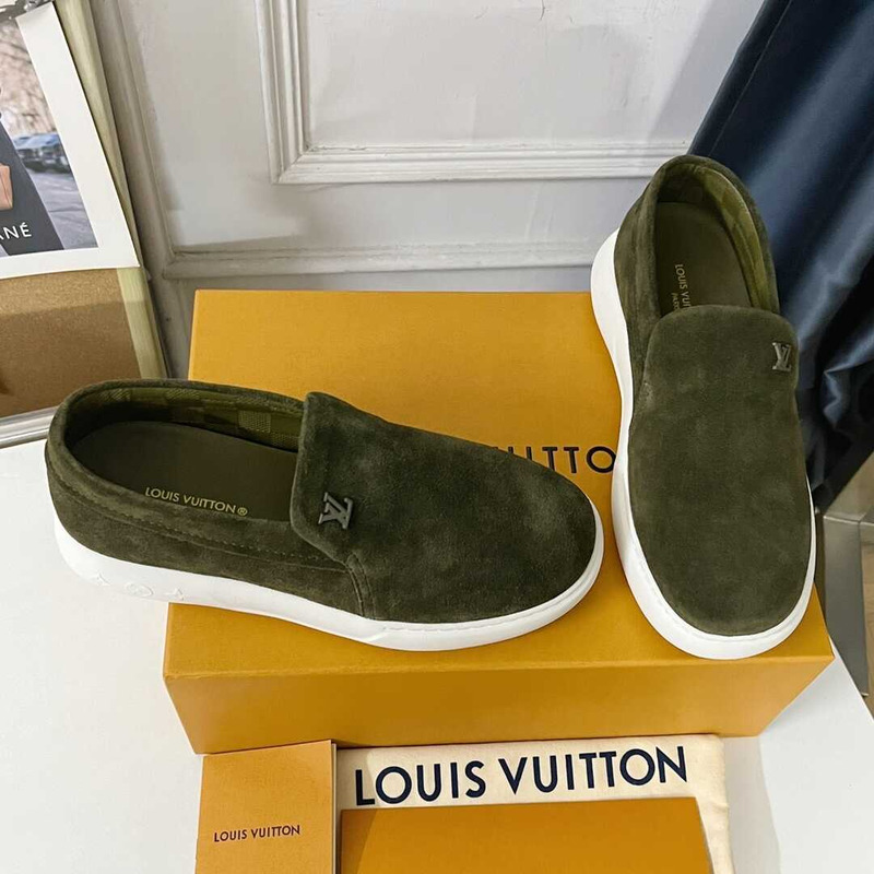 l**is V*t*n pacific suede calf leather loafer green