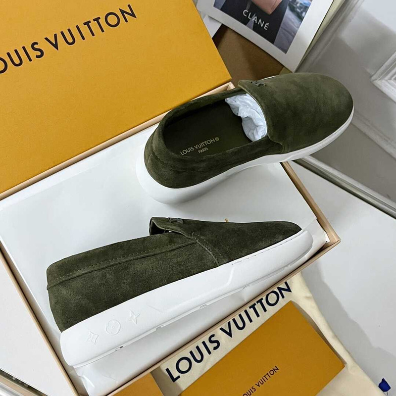 l**is V*t*n pacific suede calf leather loafer green